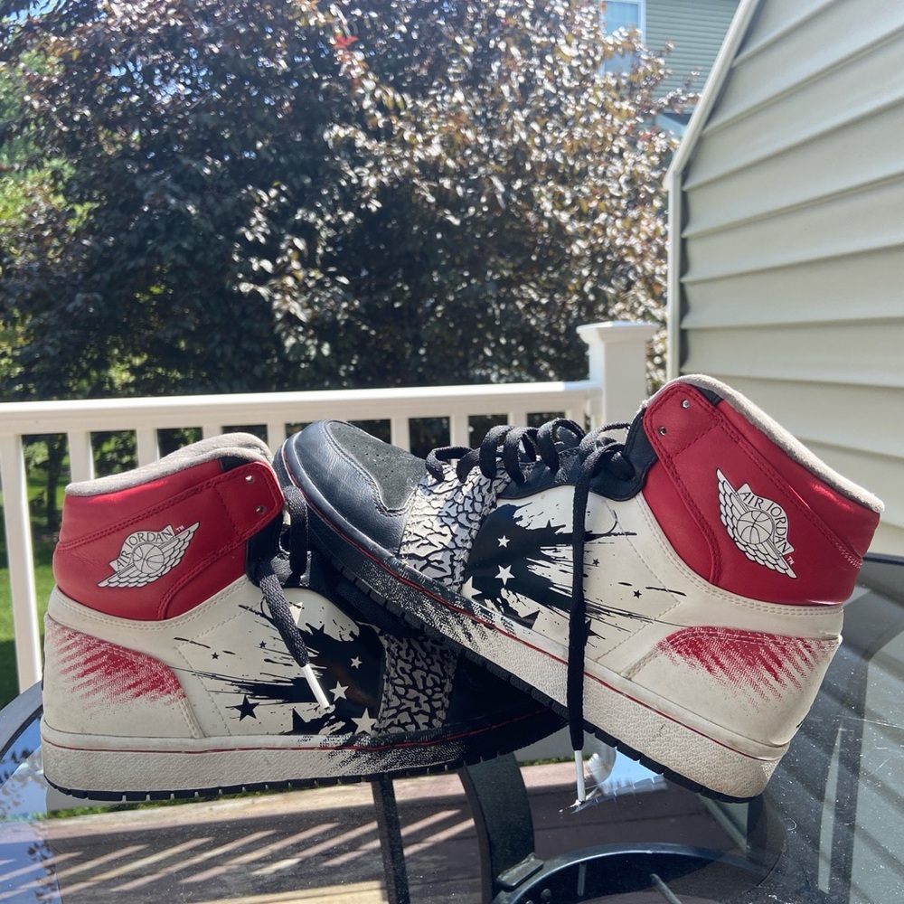 Nike Air Jordan 1 “Dave White” - Picture 1 of 5